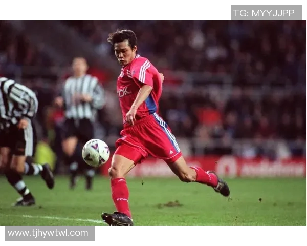 见证足球传奇的辉煌瞬间与最优秀明星的精彩表现